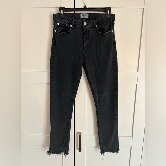 AGOLDE TONI MID RISE STRAIGHT RAW HEM SIZE 27 BLACK WASH STRAIGHT LEG DENIM CROP - Picture 3 of 8